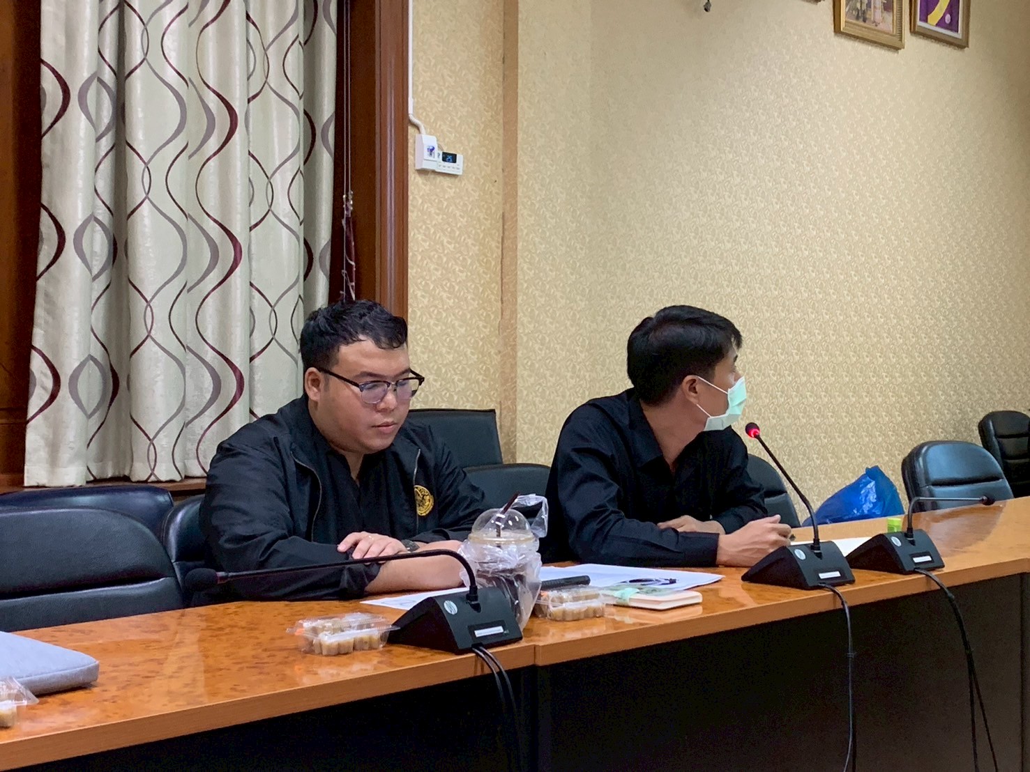 title - การประชุมการรายงานผลระบบติดตามผลการดำเนินงานและผลการเบิกจ่ายงบประมาณ (ALRO Tracking System) และชี้แจงการรายงานผลตัวชี้วัดของโครงการ/กิจกรรมประจำปีงบประมาณ พ.ศ. 2569